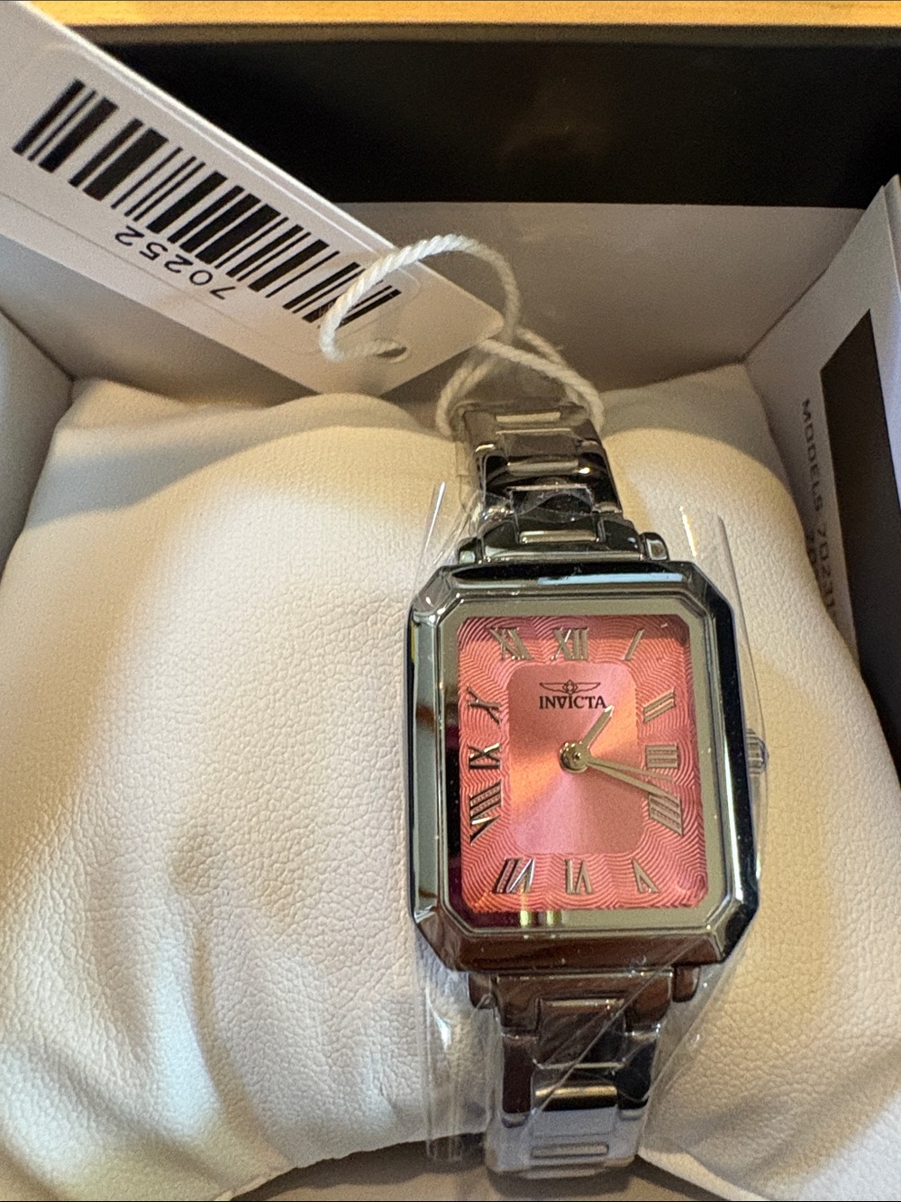 Invicta Women's Silver Bracelet Watch with Pink Dial - Picture 2 of 2